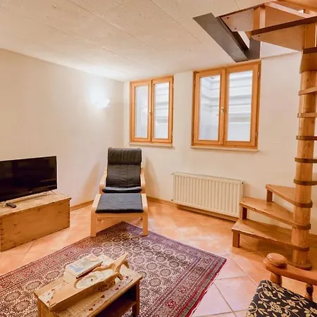 Apartment Mountain Bliss Retreat - 20min From Cortina